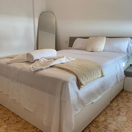 Pisos Baraja Gl Apartment Madrid Bagian luar foto