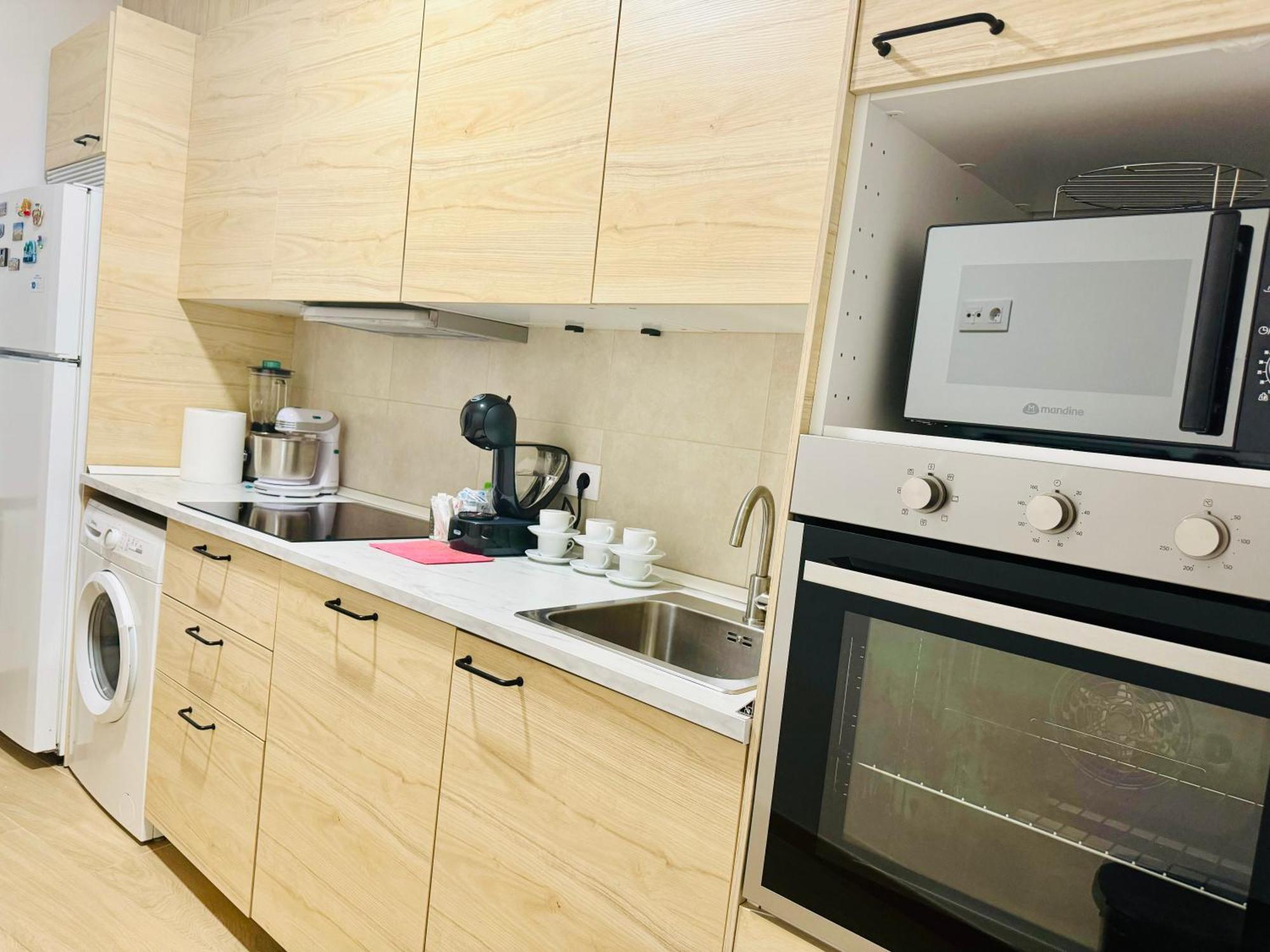 Pisos Baraja Gl Apartment Madrid Bagian luar foto